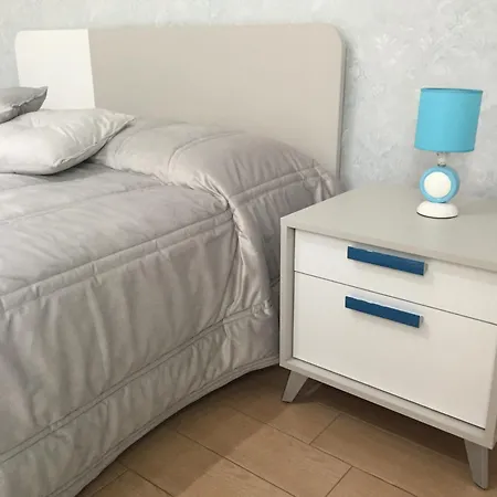 Corso Italia 83 * Taranto