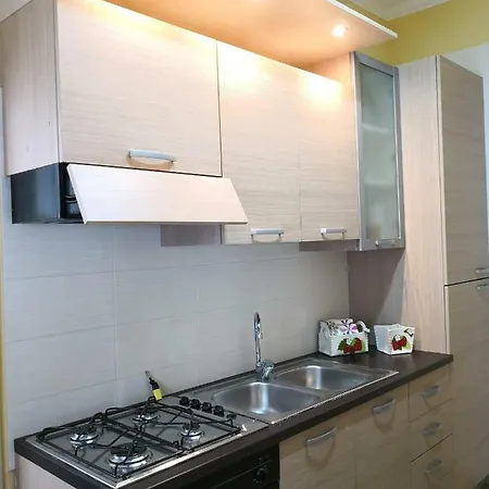 Corso Italia 83 Apartman *